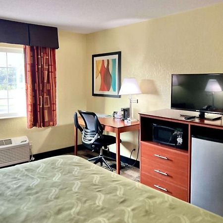 Quality Inn & Suites Wisconsin Dells Downtown - Waterparks Area Экстерьер фото