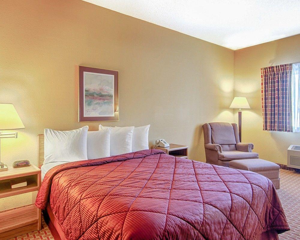 Quality Inn & Suites Wisconsin Dells Downtown - Waterparks Area Экстерьер фото