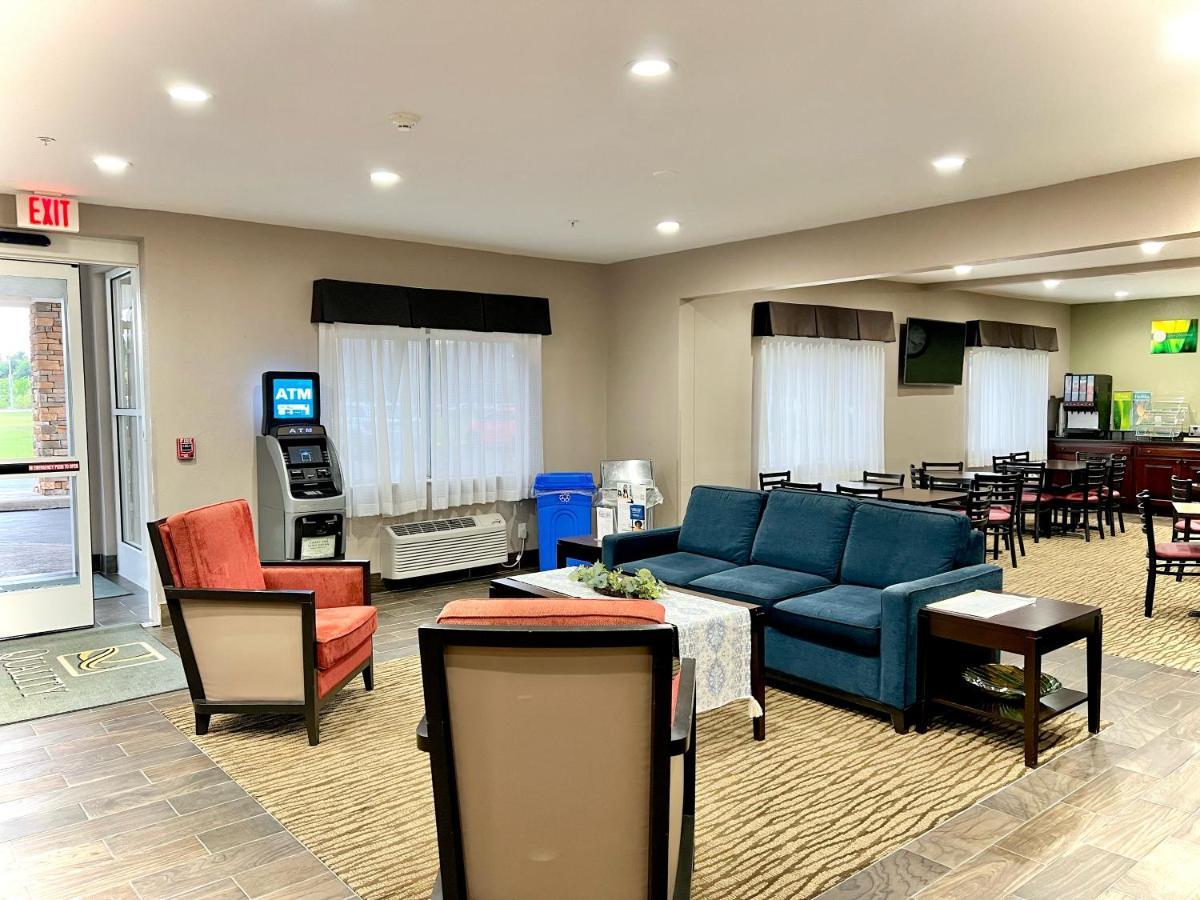 Quality Inn & Suites Wisconsin Dells Downtown - Waterparks Area Экстерьер фото