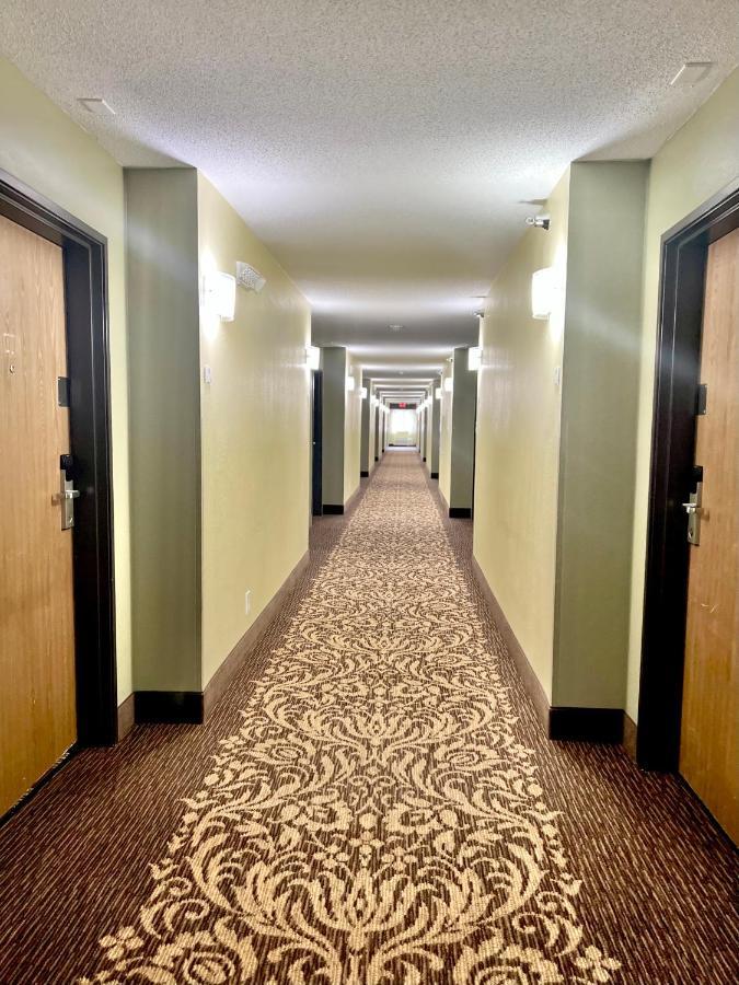 Quality Inn & Suites Wisconsin Dells Downtown - Waterparks Area Экстерьер фото