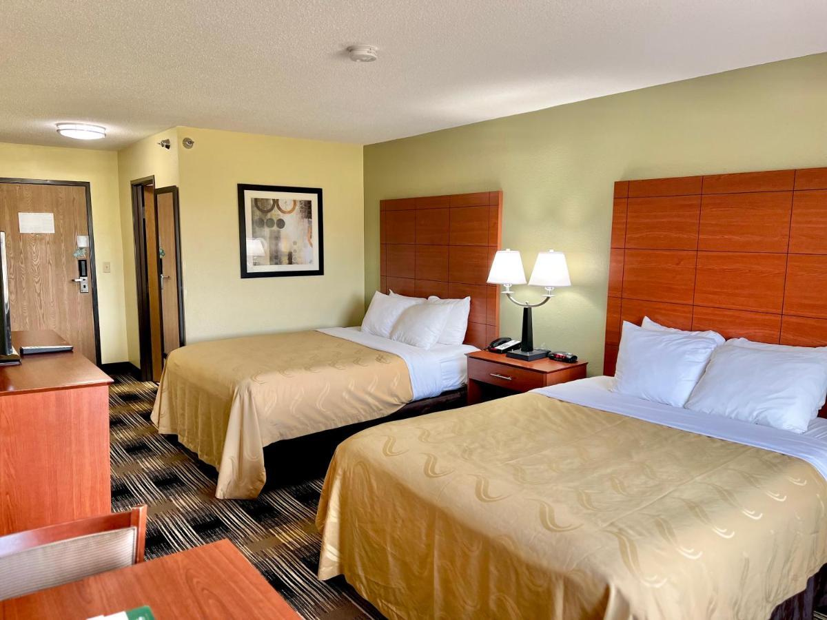 Quality Inn & Suites Wisconsin Dells Downtown - Waterparks Area Экстерьер фото