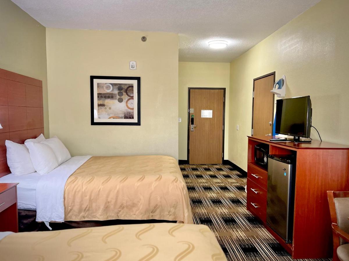 Quality Inn & Suites Wisconsin Dells Downtown - Waterparks Area Экстерьер фото