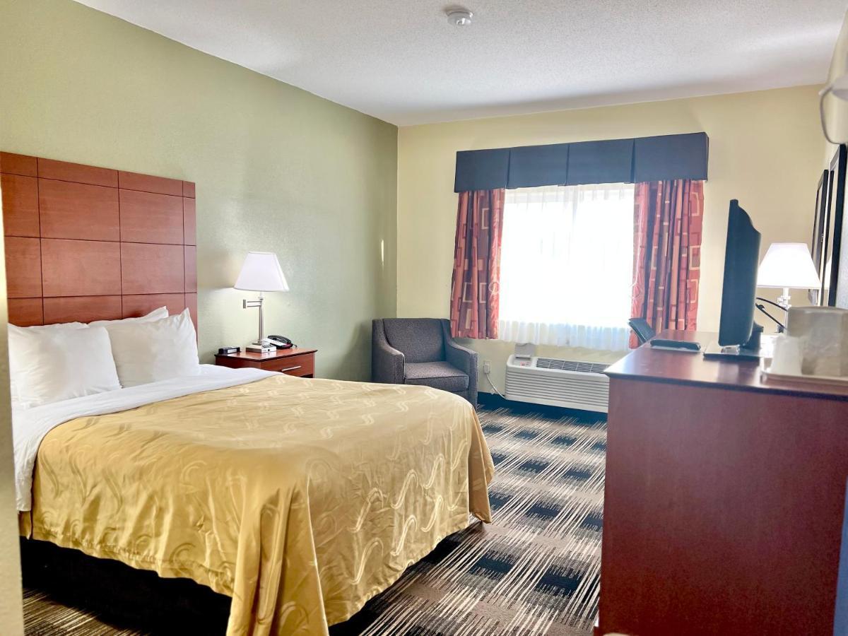 Quality Inn & Suites Wisconsin Dells Downtown - Waterparks Area Экстерьер фото