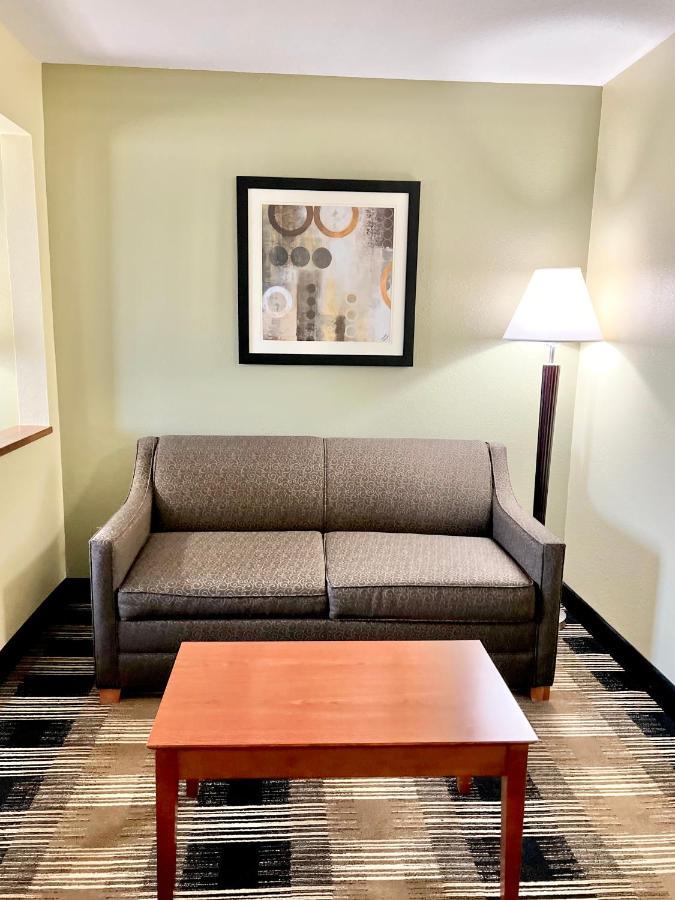 Quality Inn & Suites Wisconsin Dells Downtown - Waterparks Area Экстерьер фото