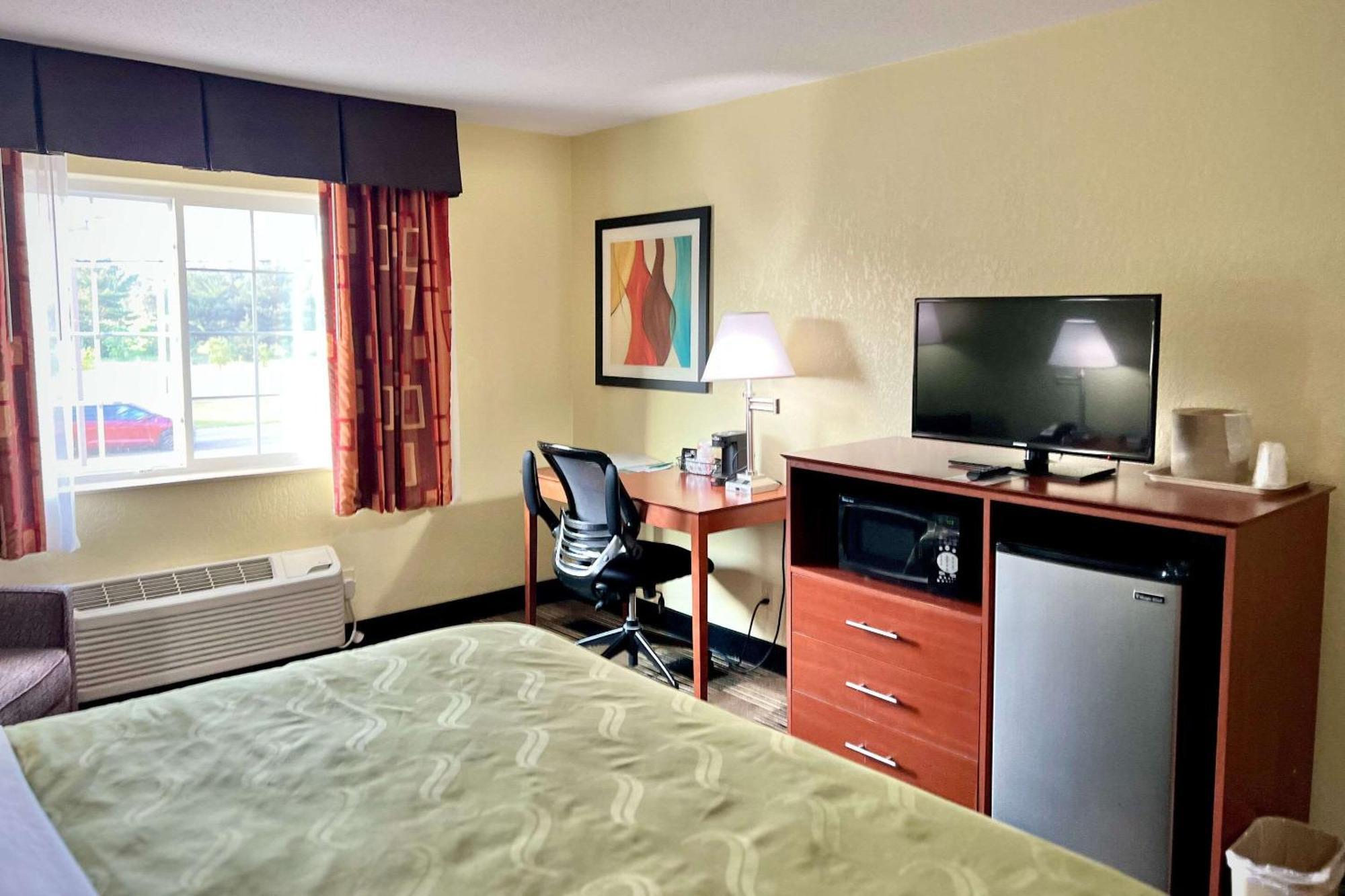 Quality Inn & Suites Wisconsin Dells Downtown - Waterparks Area Экстерьер фото