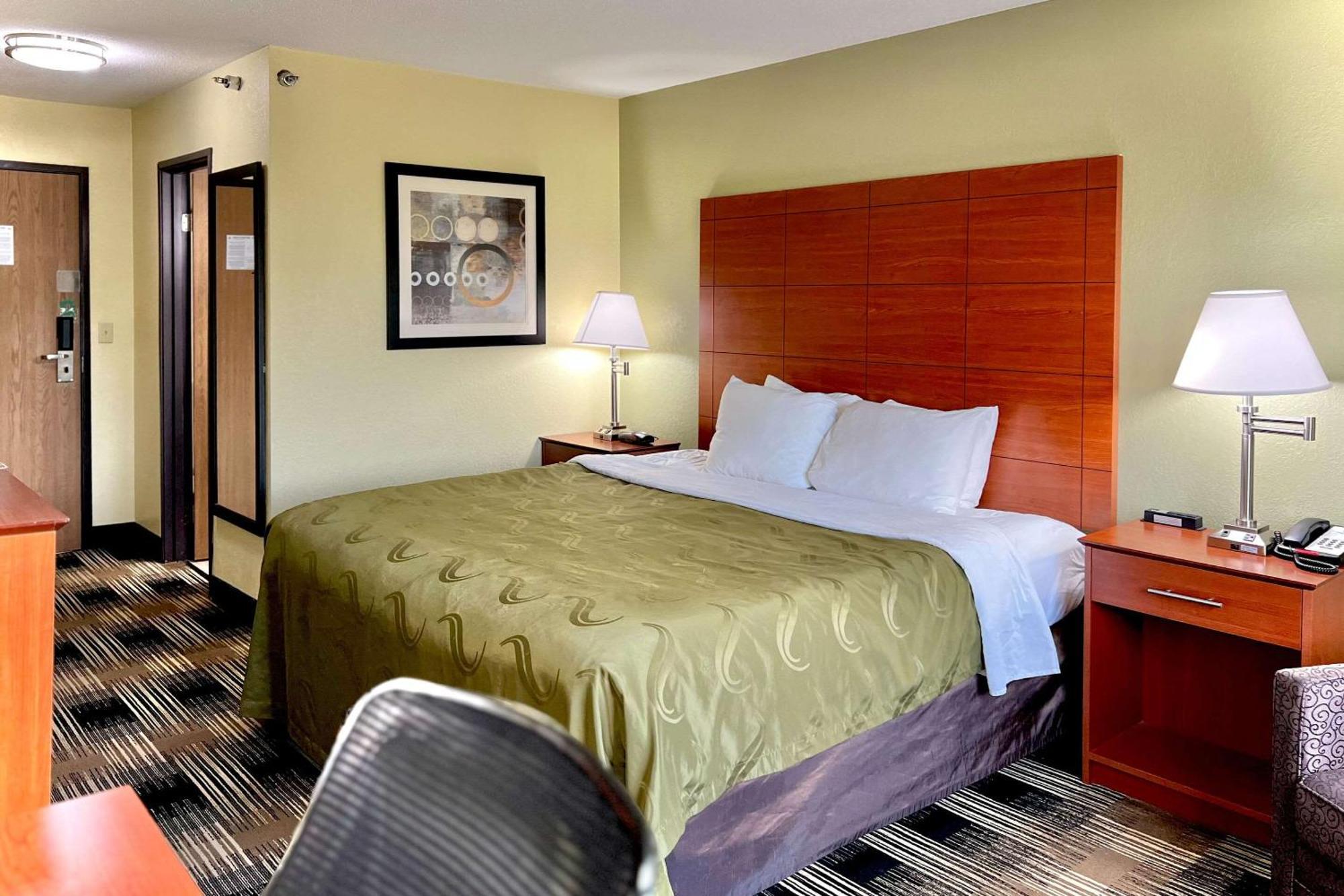 Quality Inn & Suites Wisconsin Dells Downtown - Waterparks Area Экстерьер фото