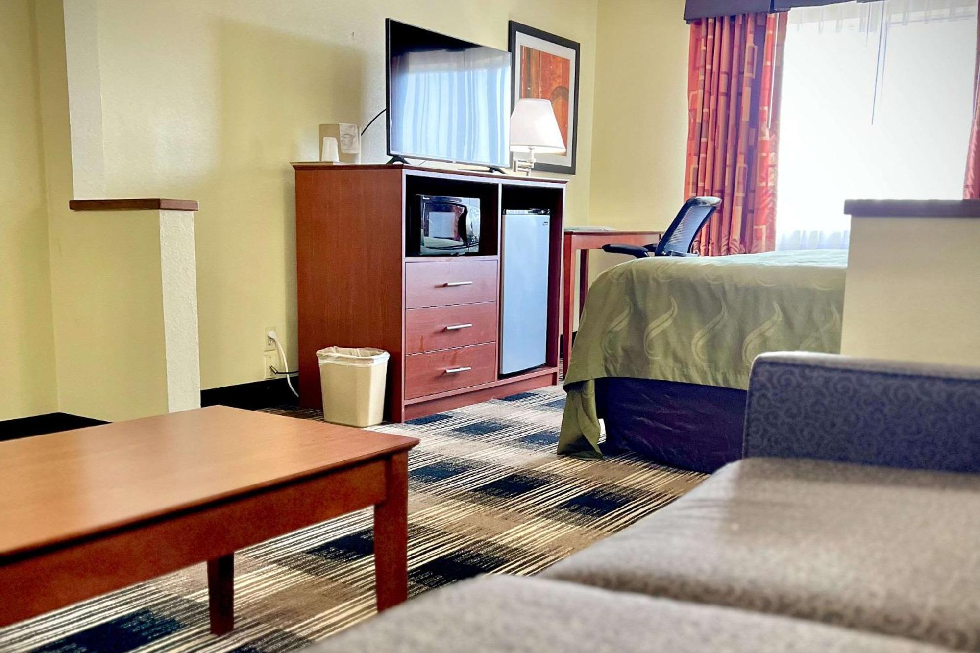 Quality Inn & Suites Wisconsin Dells Downtown - Waterparks Area Экстерьер фото